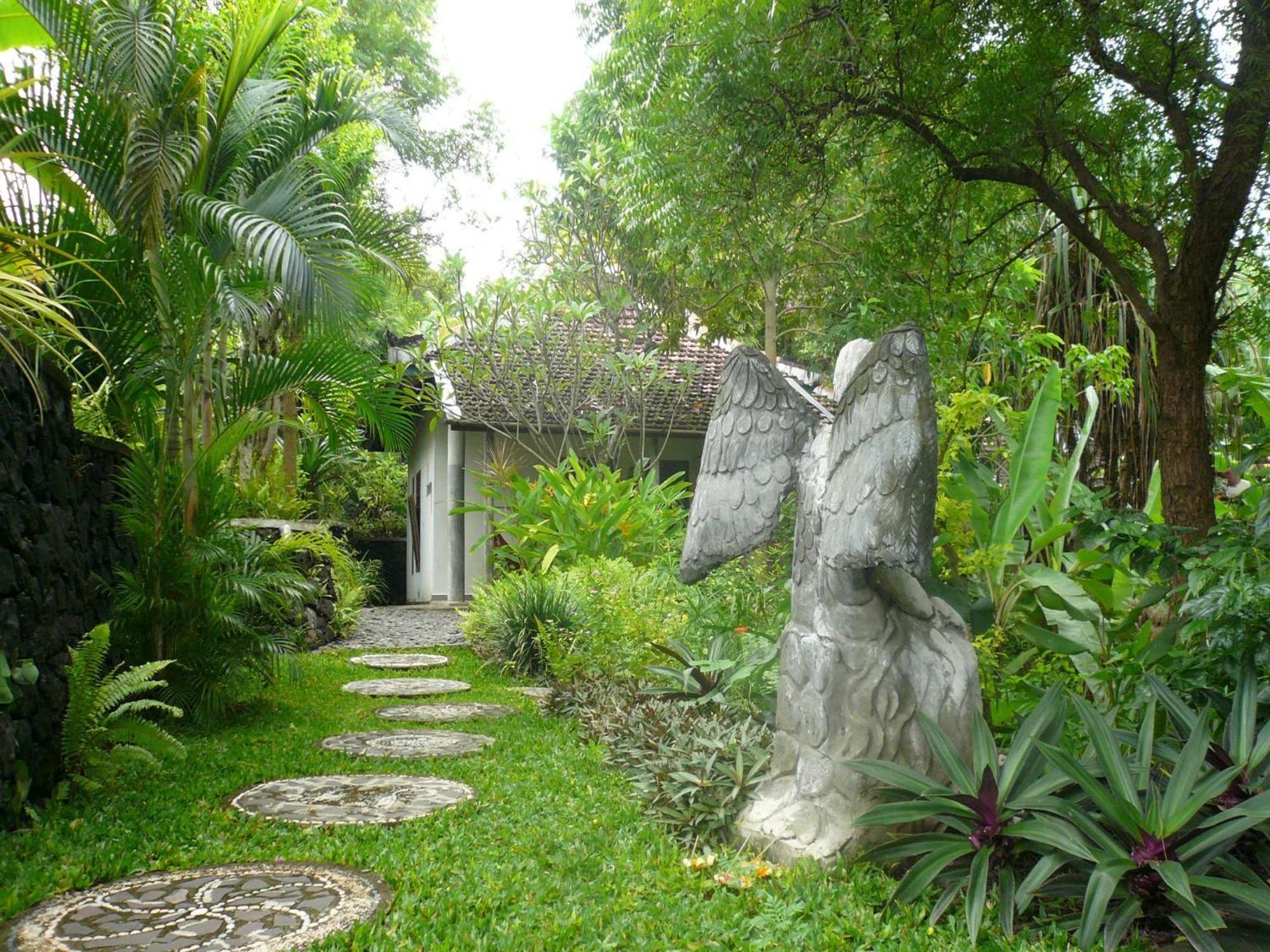 Sananda Bungalow Lovina  Ngoại thất bức ảnh