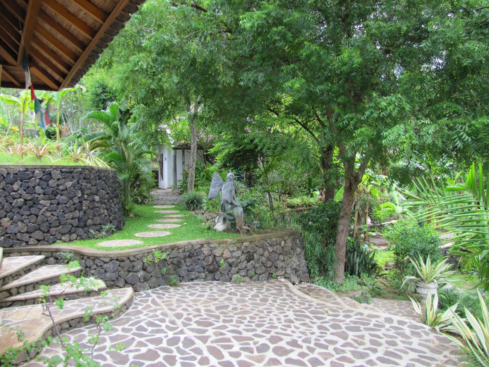 Sananda Bungalow Lovina  Ngoại thất bức ảnh